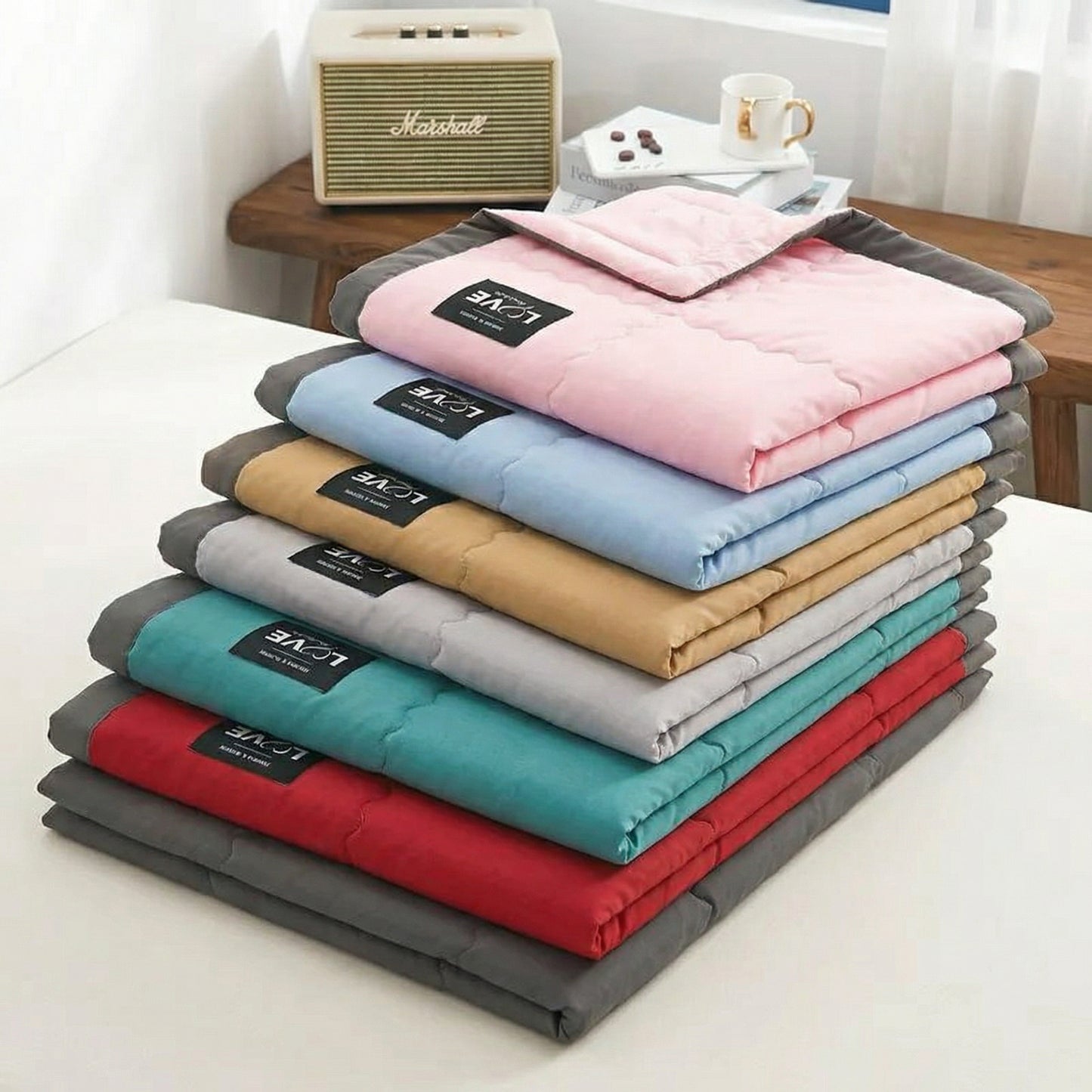 Cerelax LuxeCloud All-Season Comforter